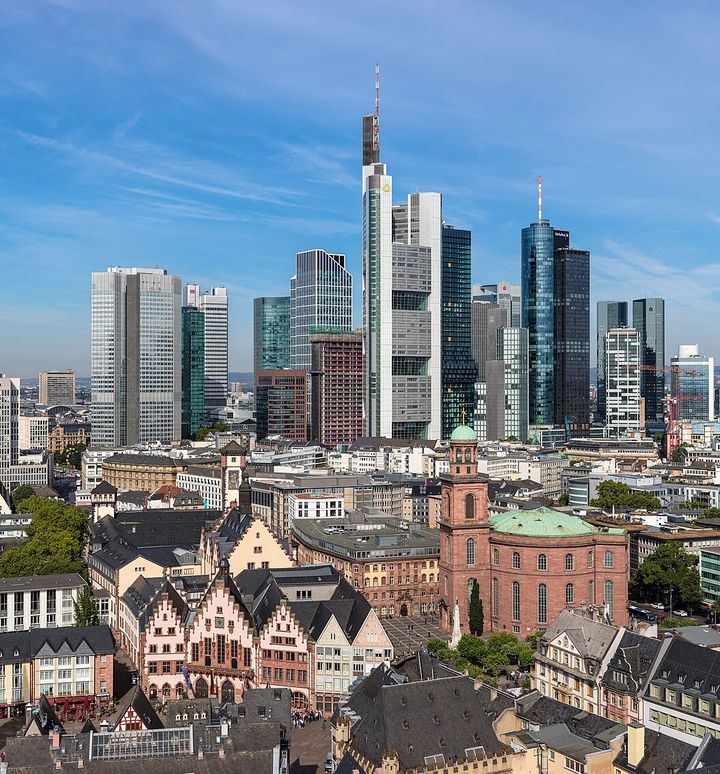 Frankfurter Altstadt mit Skyline 2019, Frankfurt am Main